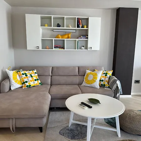 Yo One - Lux Central Apt With Terrace And Parking * Βάρνα
